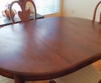 We do the restoration of the table with their own hands