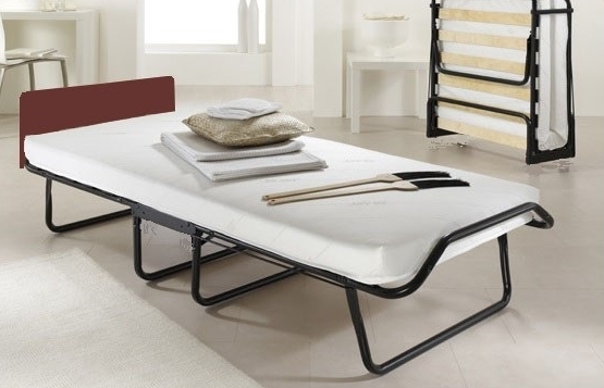 سرير المهد مع فراش