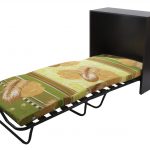 كشفت طاولة السرير