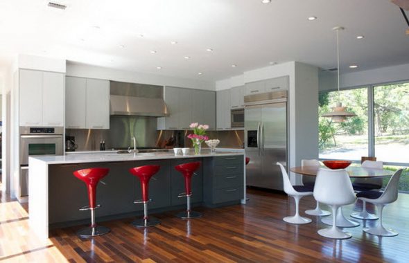 شريط براز من البلاستيك