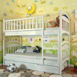 سرير كلاسيكي من طابقين للأطفال