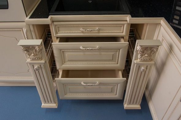 حاوية الزجاجة