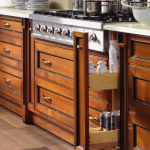 زجاجة خشبية ضيقة