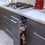 حامل زجاجة مدمج