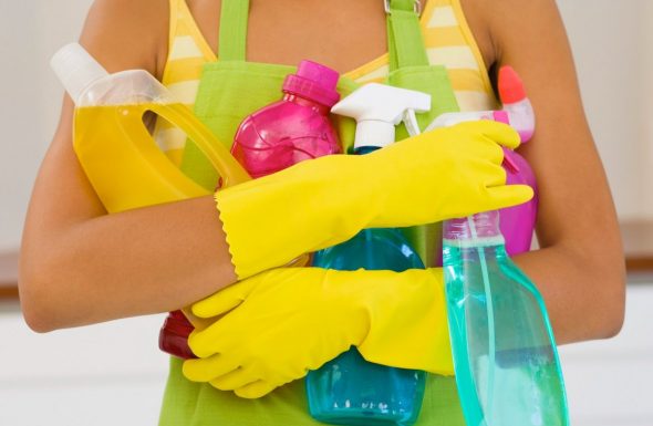 تنظيف القفازات