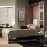 المدمج في السرير في غرفة النوم