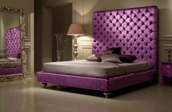 السرير الخلفي عالية