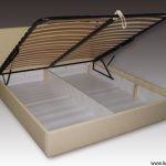 كيفية جعل السرير مع الشرائح بأيديهم