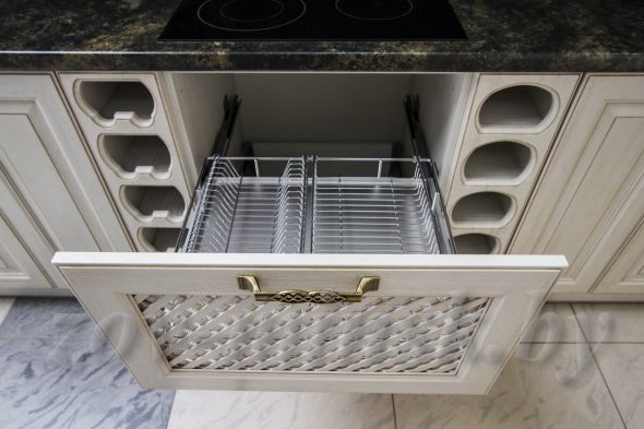 البضائع للأطباق