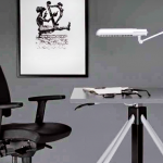 كرسي الكمبيوتر الأسود