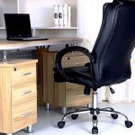 كرسي الكمبيوتر لينة