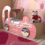 آلة السرير مع الجانبين