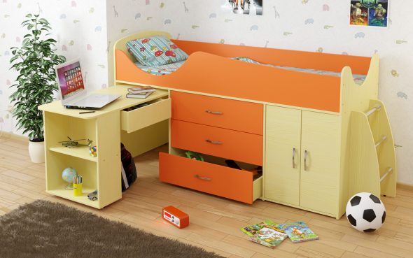 سرير للأطفال