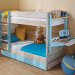 سرير للأولاد في 2 طوابق