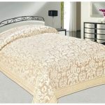 تغطية ستوكات مع وسادة