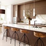 شريط عداد وبار البراز في الداخل