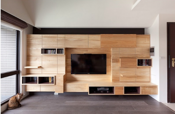 بساطتها في الداخل