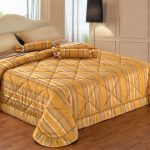 البرتقال مبطن المفرش