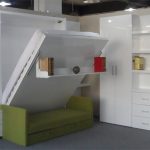 سرير قابلة للطي المدمج في الراحة