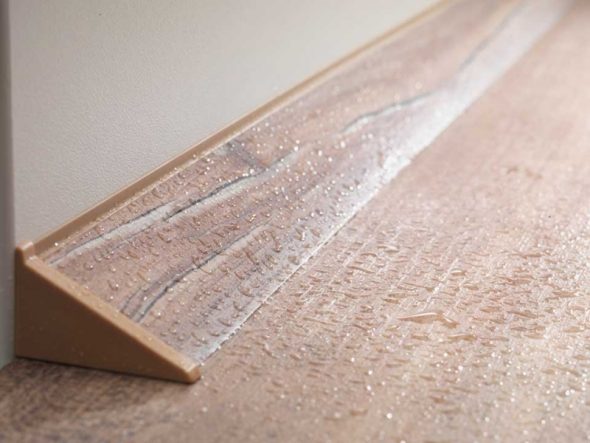 طيدة ​​إلى كونترتوب المطبخ