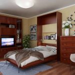 رفع السرير في مكانه تحت شجرة