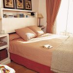 رفوف فوق السرير الراحة والأناقة