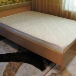 سرير 120 حتي 200 في غرفة النوم