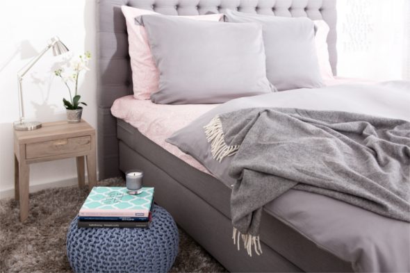 السرير البراز