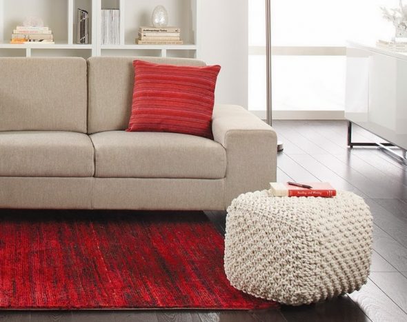 pouf محبوك الديكور
