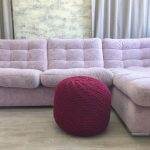 pouf محبوك الأرجواني