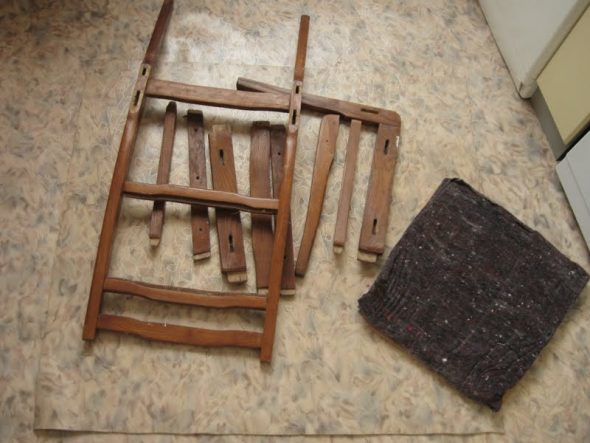 تفكيك الكرسي