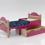 التوت انزلاق السرير