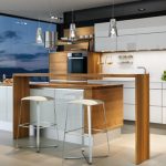 مصمم أثاث ذو تقنية عالية