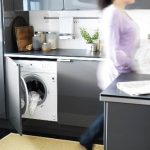 غسالة في سماعة الرأس الصلب الرمادي