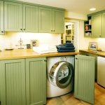 غسالة في سماعة خضراء فاتحة