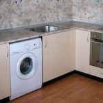 غسالة في سماعة ساطعة