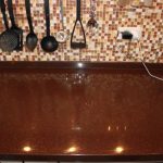 طيدة ​​الطاولة في سماعة الرأس