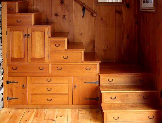 صناديق في الدرج