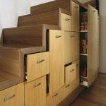 صناديق تحت الدرج