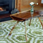 طاولة القهوة غير متناظرة