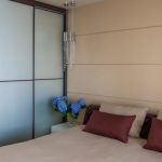 الوئام في الداخل من غرفة النوم