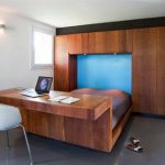 فكرة منطقة العمل في غرفة النوم