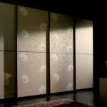 الغراء خزانة