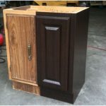 الطلاء للأثاث من اللوح