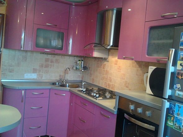 مطابخ الزاوية الصغيرة