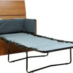 سرير قابل للطي