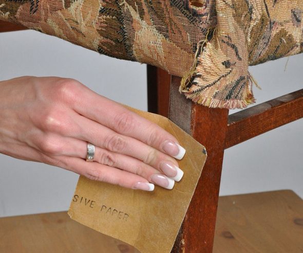 افعل ذلك بنفسك ترميم كرسي