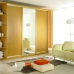 خزانة لغرفة المعيشة