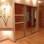 خزانة ملابس من الكرتون المقوى