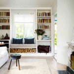 مجلس الوزراء حول النافذة في التصميم